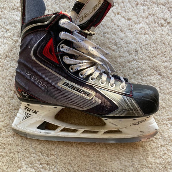 Senior Bauer Vapor X60 Regular Width Size 9 Hockey Skates