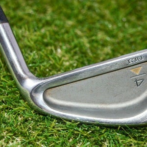 Titleist 	Dci 	4 Iron 	Right Handed 	38"	Steel 	Stiff	New Grip