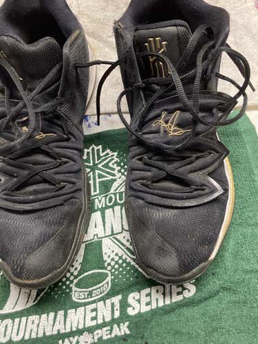 Black Used Men's Size 12 (Women's 13) Nike Shoes