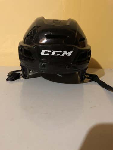 CCM Resistance 100 Helmet