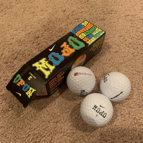 White New Nike MOJO 3 Pack Balls