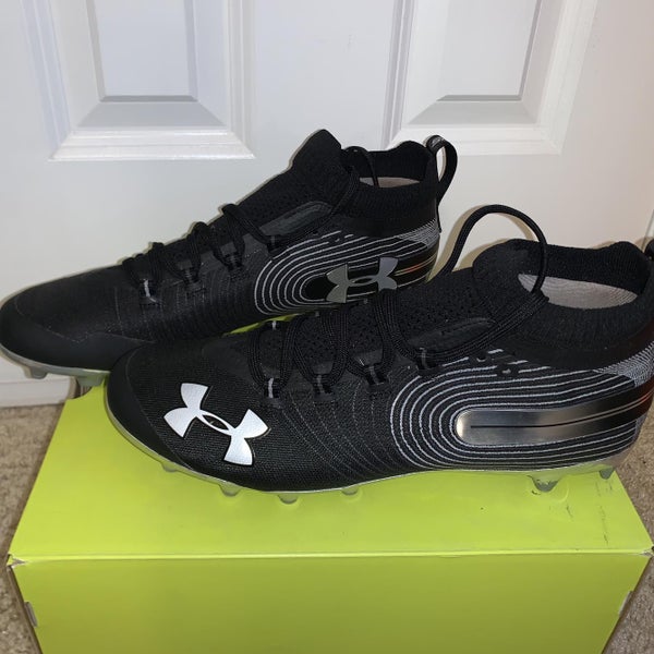 Men's Size 11 (Women's 12) Under Armour Cleats