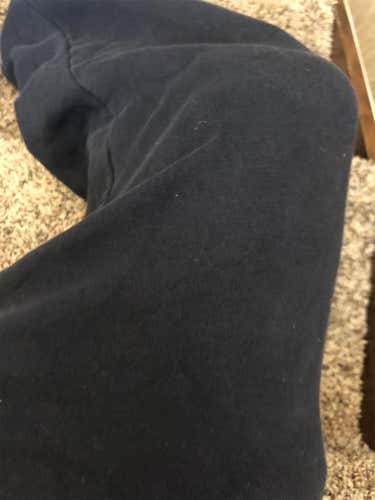 Black Adult Medium Under Armour Compression
