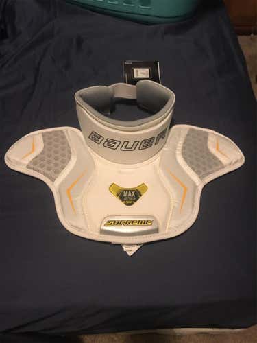 Bauer Supreme Goalie Neck Protecter