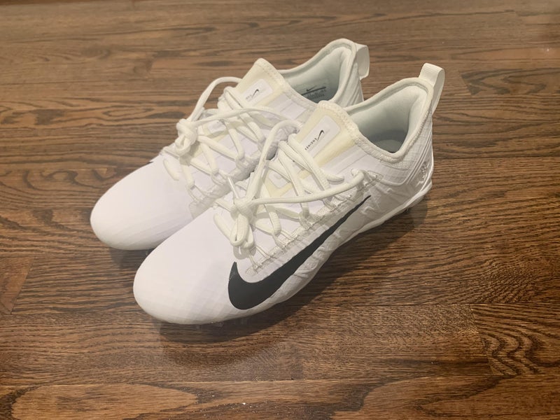 New Men’s Size 8.5 (Women's 9.5) Nike Huarache 7 Pro Cleats