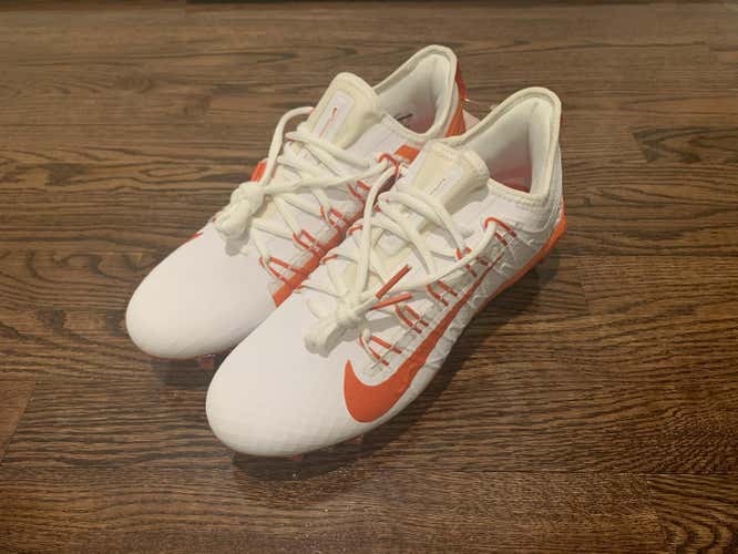 New Men’s Size 9.0 (Women's 10) Nike Huarache 7 Pro Cleats