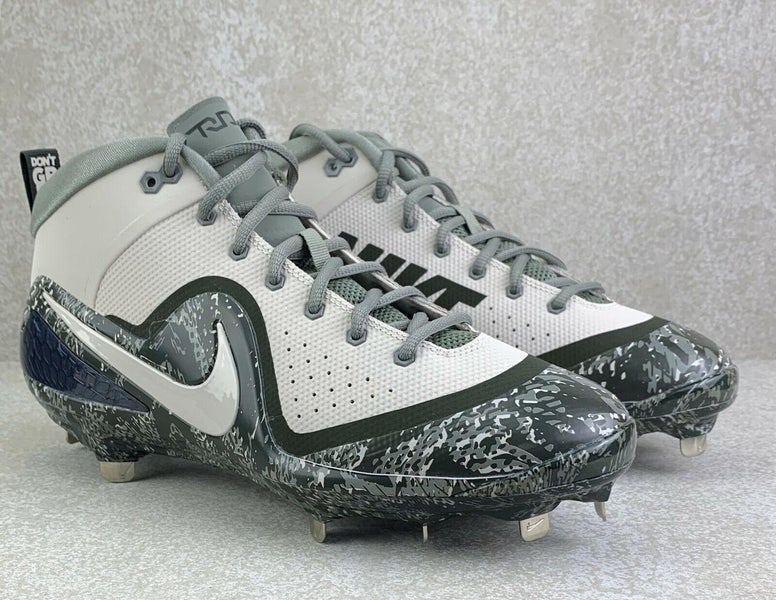 NEW Nike Force Zoom Trout 4 Mid CAMO USA Baseball Cleats 917837-004 Mens Size 13 Salute to Service