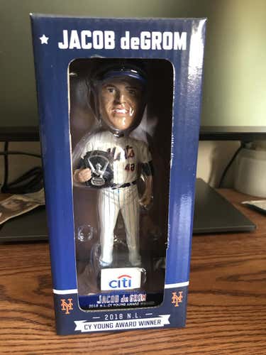 Jacob Degrom 2018 Cy Young Bobblehead New In Box