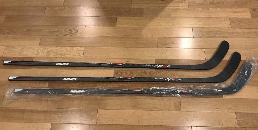3 Pack NEW Bauer Vapor APX2 P106 RH 77 Flex Non-Grip RARE!