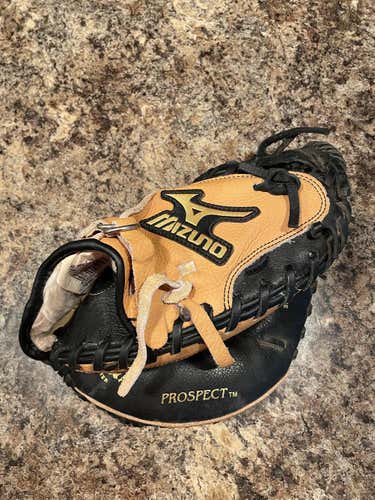 Mizuno Pro Select Youth Catcher 32.5"