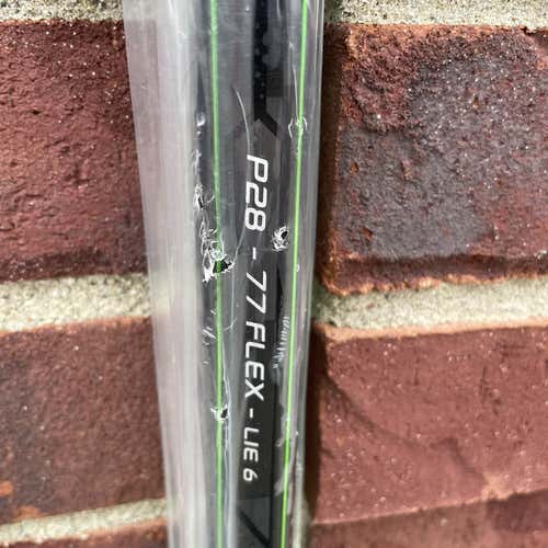 Senior Left Hand Nexus ADV Mid Pattern  Hockey Stick