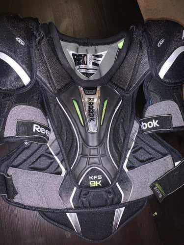 New Senior Large Reebok kfs 9k Shoulder Pads