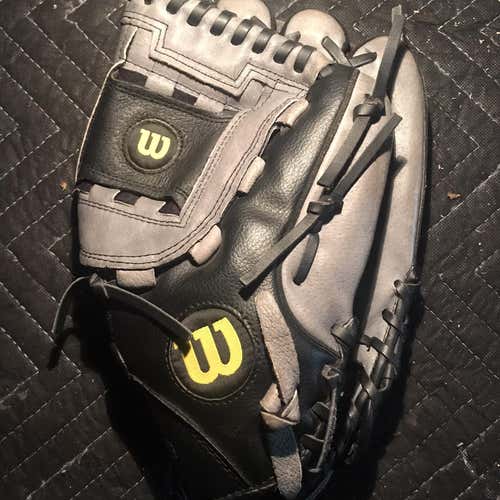 WILSON Black Kid Pitch (9YO-13YO) Right Hand Throw A360 12" Baseball Glove