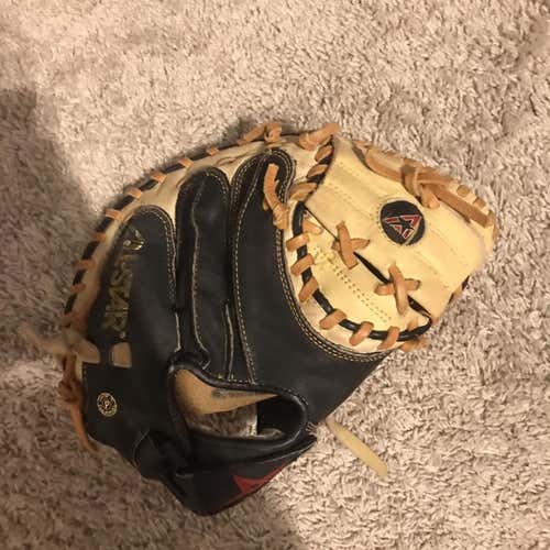 Yellow Used Catcher's Cm1010bt 32.5" Baseball Glove