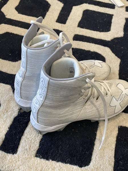 White Used Adult Men's Size 6.0 (Women's 7.0) Turf Cleats Under Armour High Top