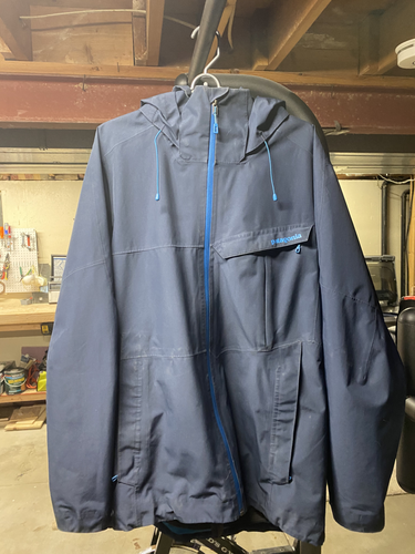 Blue Men's Adult Used Large Gore-Tex Patagonia Powder Bowl  Jacket