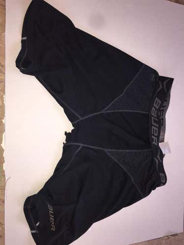 USED BAUER COMPRESSION SHORTS 37.5