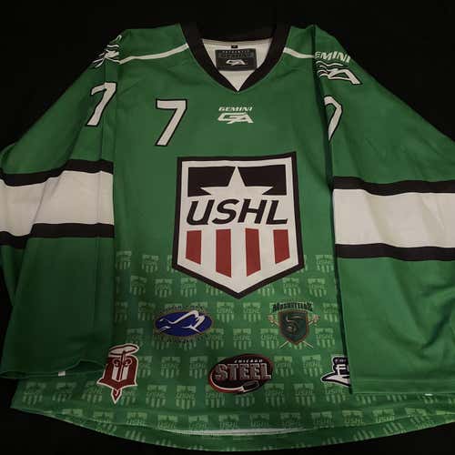 USHL Lincoln Stars 2019-20 Team Signed Camp Jersey