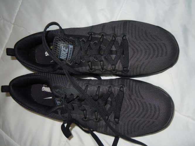 nike zoom training shoes Used Adult Men's Men's 10.5 (W 11.5) black-fitness-lift-run jump cut