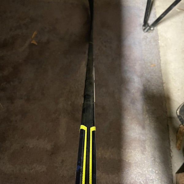 Senior Right Handed Super Tacks AS3 Toe Pattern Hockey Stick