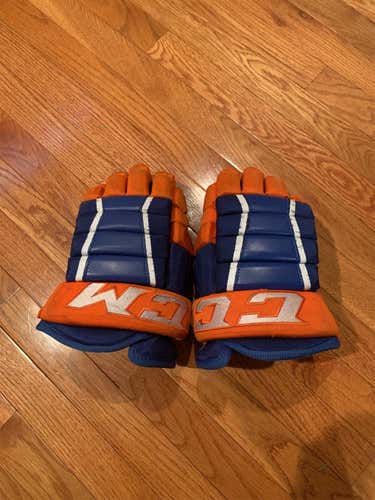 Islander CCM Tacks 4 Roll 14" Used Pro Stock Gloves (good condition)