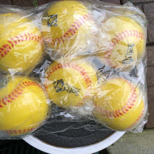 New Soft hit 6 Pack Softball