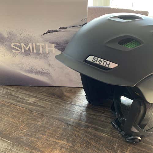 Black Men's XL Smith Vantage Helmet FIS Legal