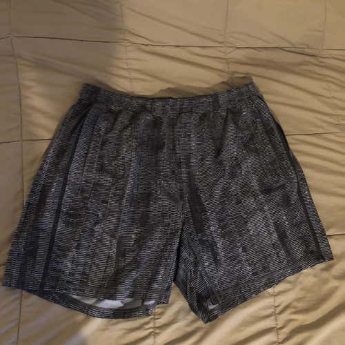 Lululemon Shorts XL