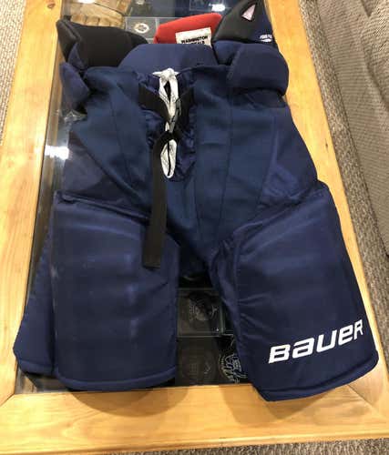 Washington Capitals Pro Stock Used Senior Medium Bauer Hockey Pants