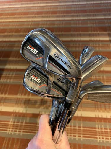 Used TaylorMade M6 Iron Set (4-A) RH regular flex