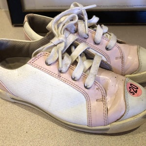 White Used Kid's Footjoy Golf Shoes