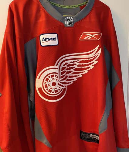 Red Wings Reebok Edge 3.0 Size 54 (XXL) Reebok Pro Stock Practice Jersey