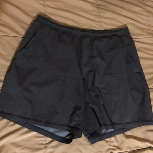 Lululemon Shorts XL