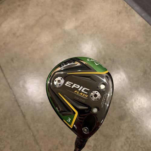 Men's Right Handed Epic Flash Sub Zero Stiff Flex 3 Wood Fairway Wood
