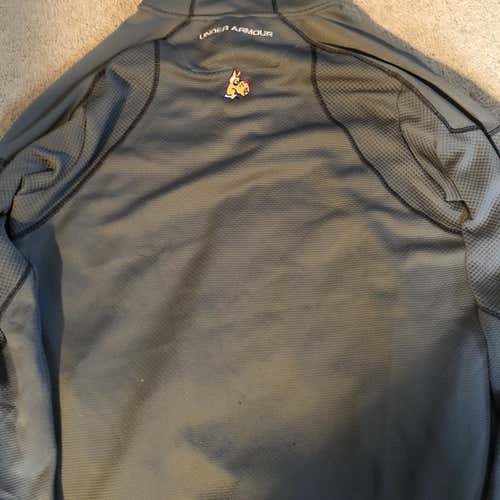 Gray  Large Under Armour Sweatshirt