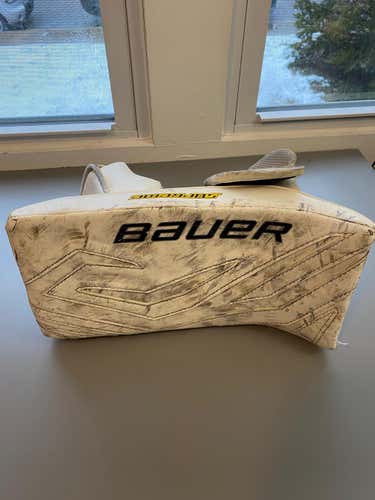 White Used Senior Bauer Regular Supreme Total One