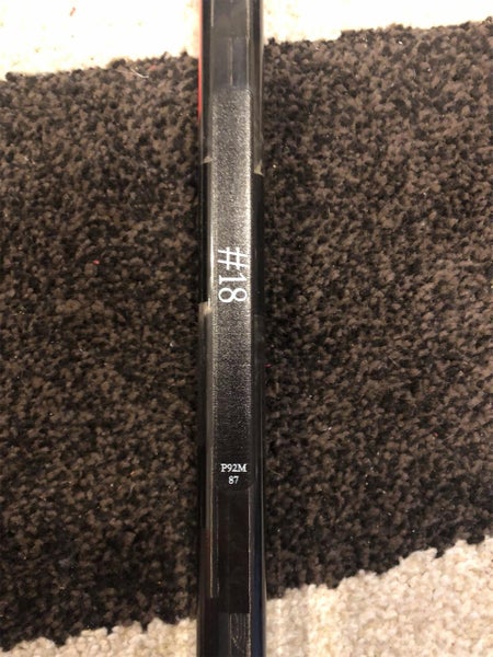 Senior Left Hand Vapor FlyLite Mid Pattern Pro Stock Hockey Stick