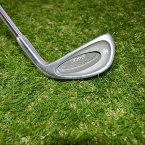 Wilson	2400	5 Iron	Right Handed 	38"	Steel 	Stiff	New Grip