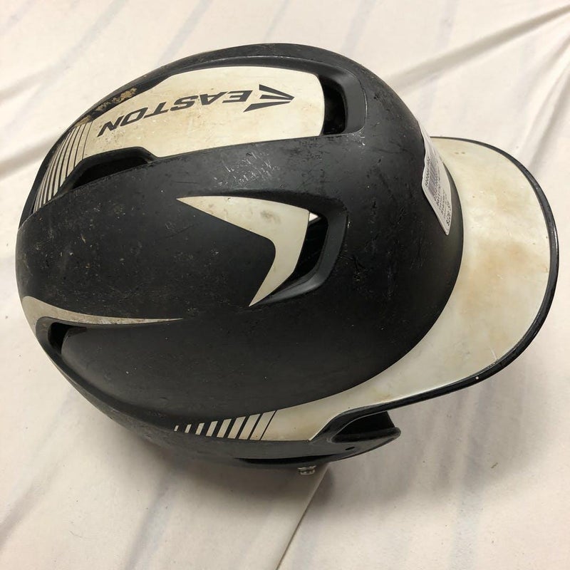 Used Easton Sm Standard Baseball & Softball Helmets