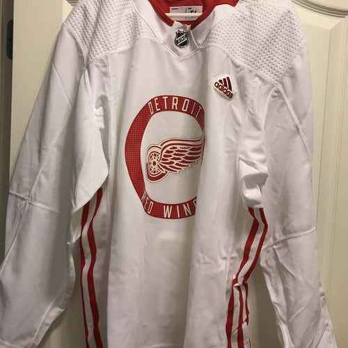 White Detroit Redwings Size 56 Adidas Pro Stock Practicr Jersey