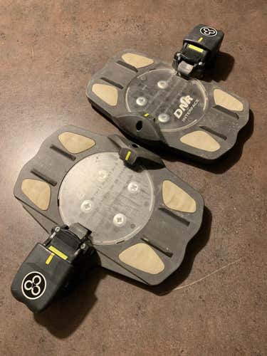 Used DNR Step-In Snowboard Bindings