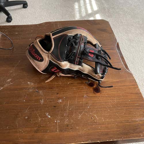 Used Infield A2000 11.75" Baseball Glove