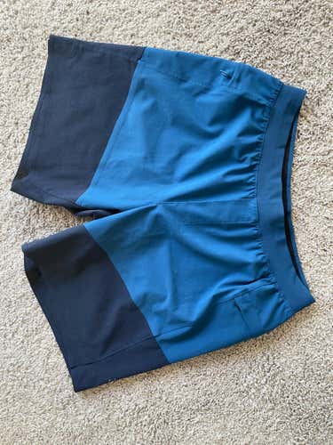 Blue Used Men's Adult Medium Lululemon Shorts