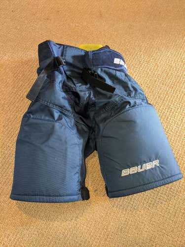 Used Junior Large Bauer Hockey Pants Navy Blue Supreme S190