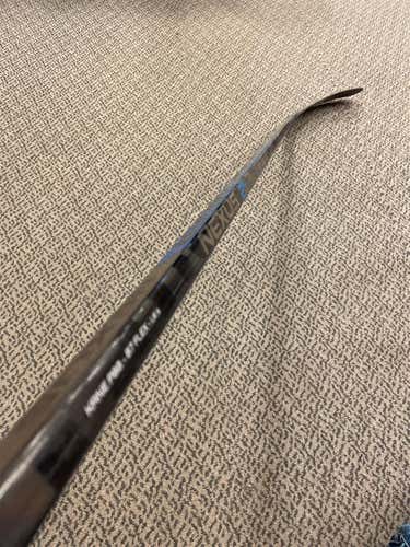 Senior Left Hand Nexus 2N Pro P88 Pattern 87 Flex Hockey Stick