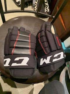 Used CCM Edge Gloves 12"