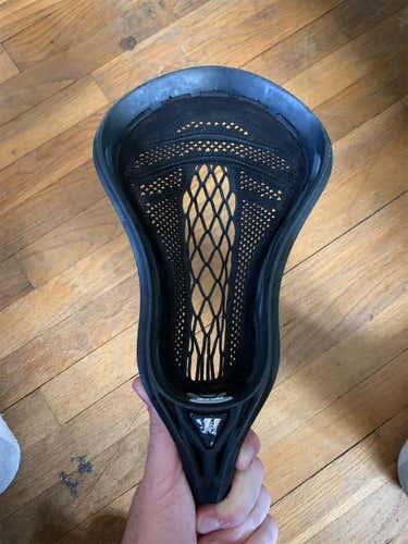 Black Used Defense Strung Regulator Max Warp Head
