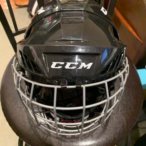 Used Medium CCM FL40 Helmet