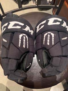 New CCM Gloves 13"