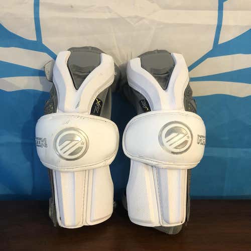 Used Medium Maverik Rome Arm Guards